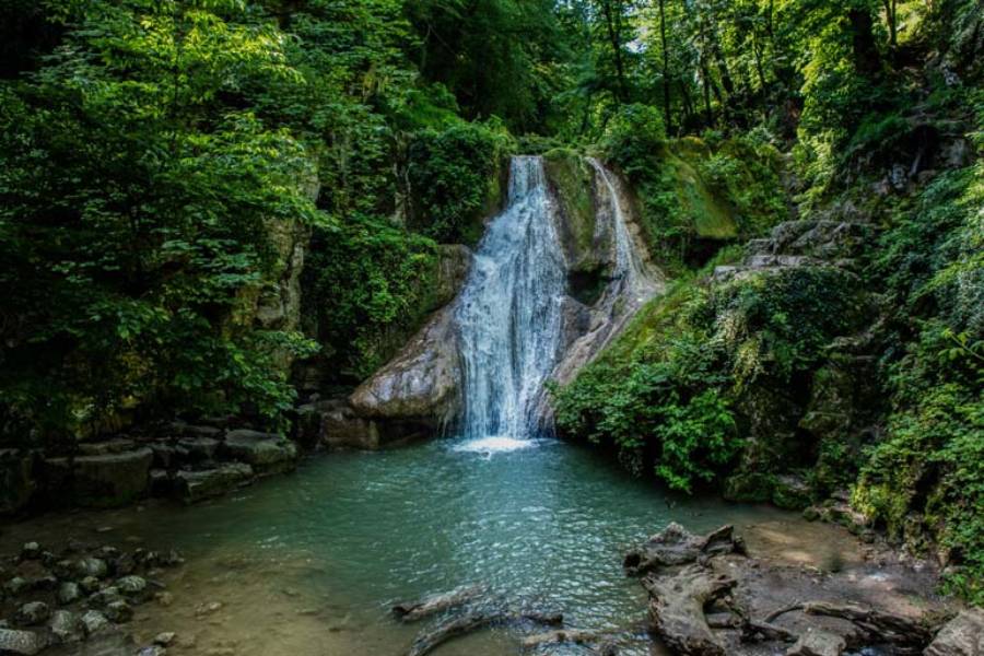 آبشار لوه، گلستان پرآب