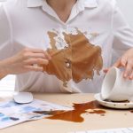 حذف لکه قهوه از روی لباس