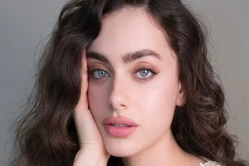 زیباترین زن جهان