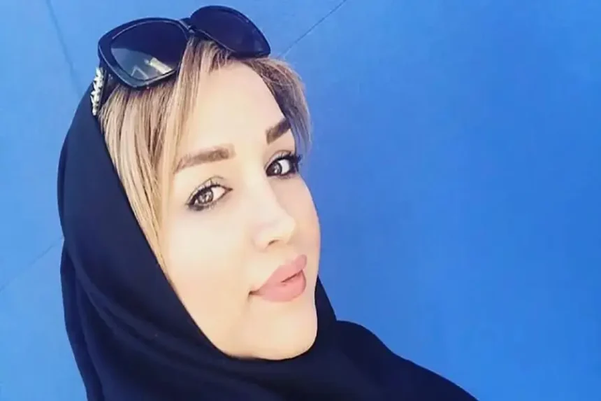 بیوگرافی مامک جمشیدی