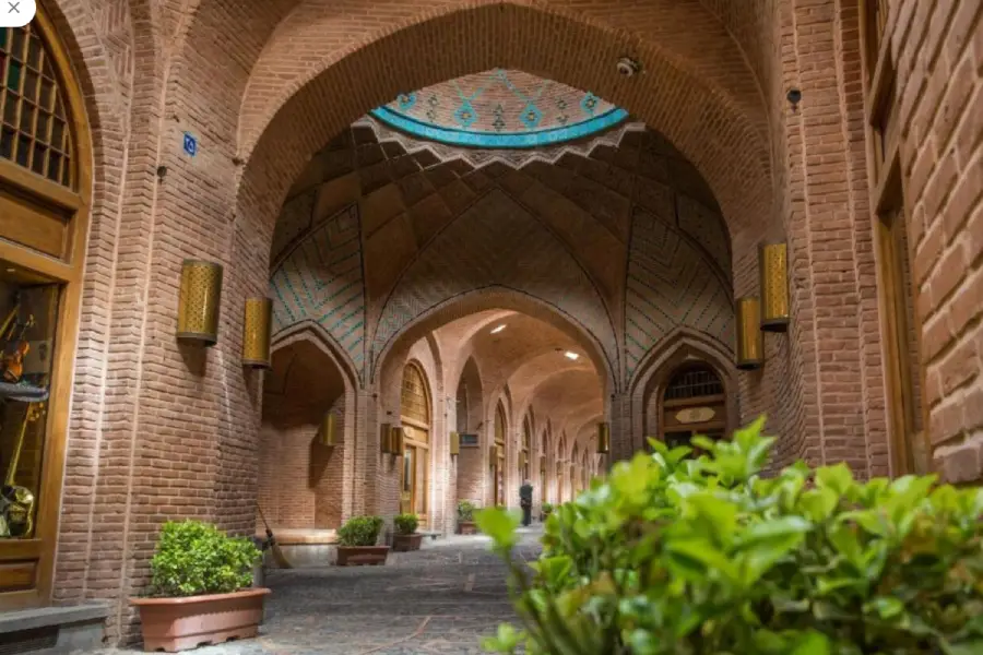 کاروانسرای سعدالسلطنه و بازار قزوین