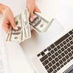 کسب درآمد دلاری در ایران