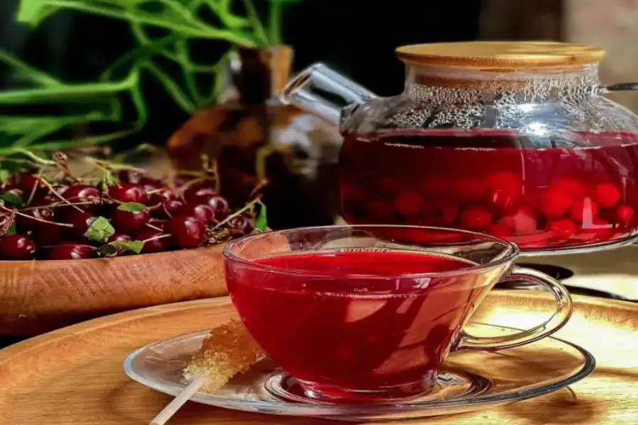خواص بینظیر دمنوش آلبالو برای سلامتی