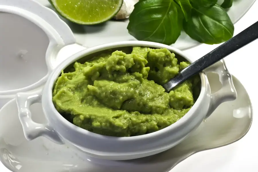 کالری و ارزش غذایی سس گواکاموله