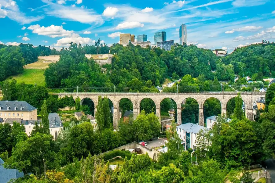 لوکزامبورگ؛ کوچک اما ثروتمند