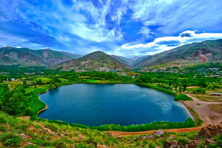 دریاچه اوان از جاهای دیدنی اطراف قزوین
