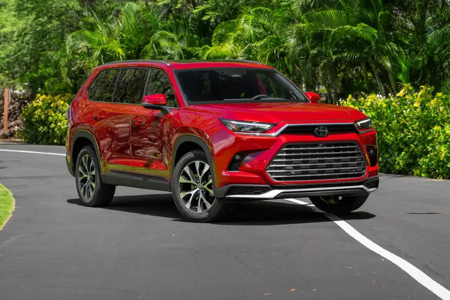 تویوتا گرند هایلندر ۲۰۲۶ (Toyota Grand Highlander 2026)